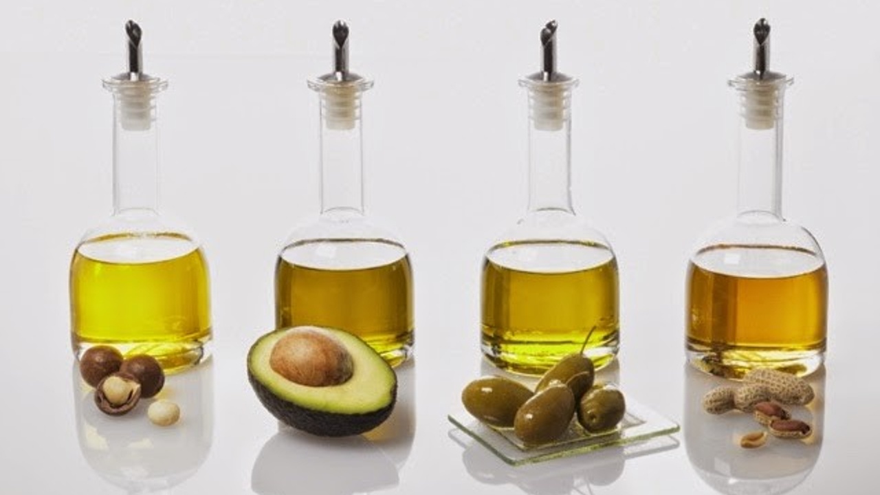 4 vegetable oils in a row